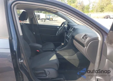 2010 Volkswagen Jetta S z USA, uszkodzony, nr VIN 3VWKX7AJ5AM655089